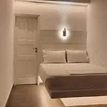 Casa Bianca 2*