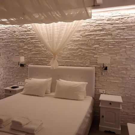 Casa Bianca 오르노스