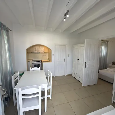 Hotel Casa Bianca Ornos (Mykonos)